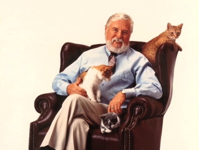 Картинки по запросу edward lowe kitty litter